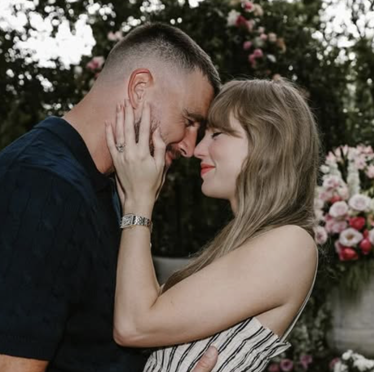 Taylor Swift's Engagement Ring: How Much Does it Cost?